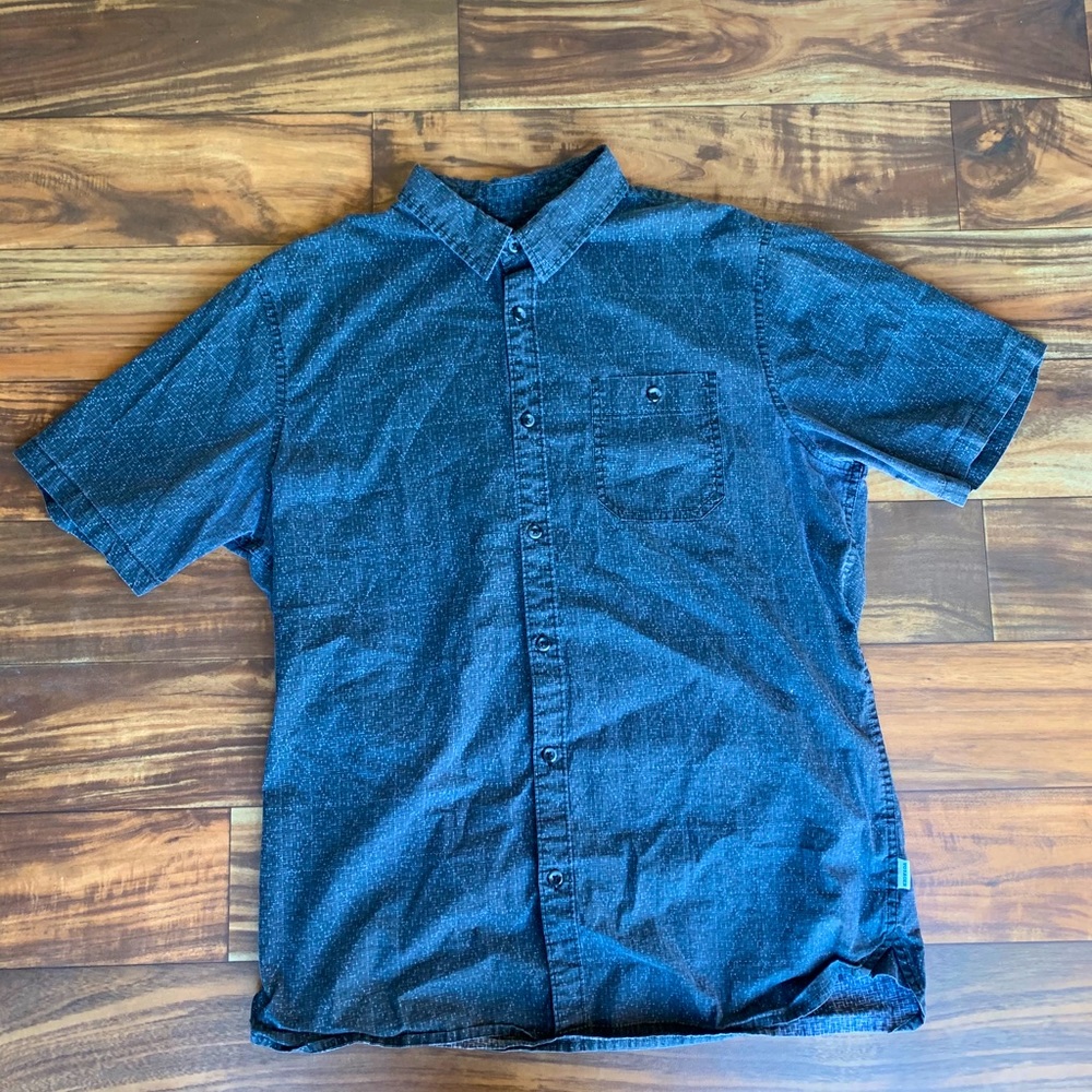 Voyager Short Sleeve Button Up